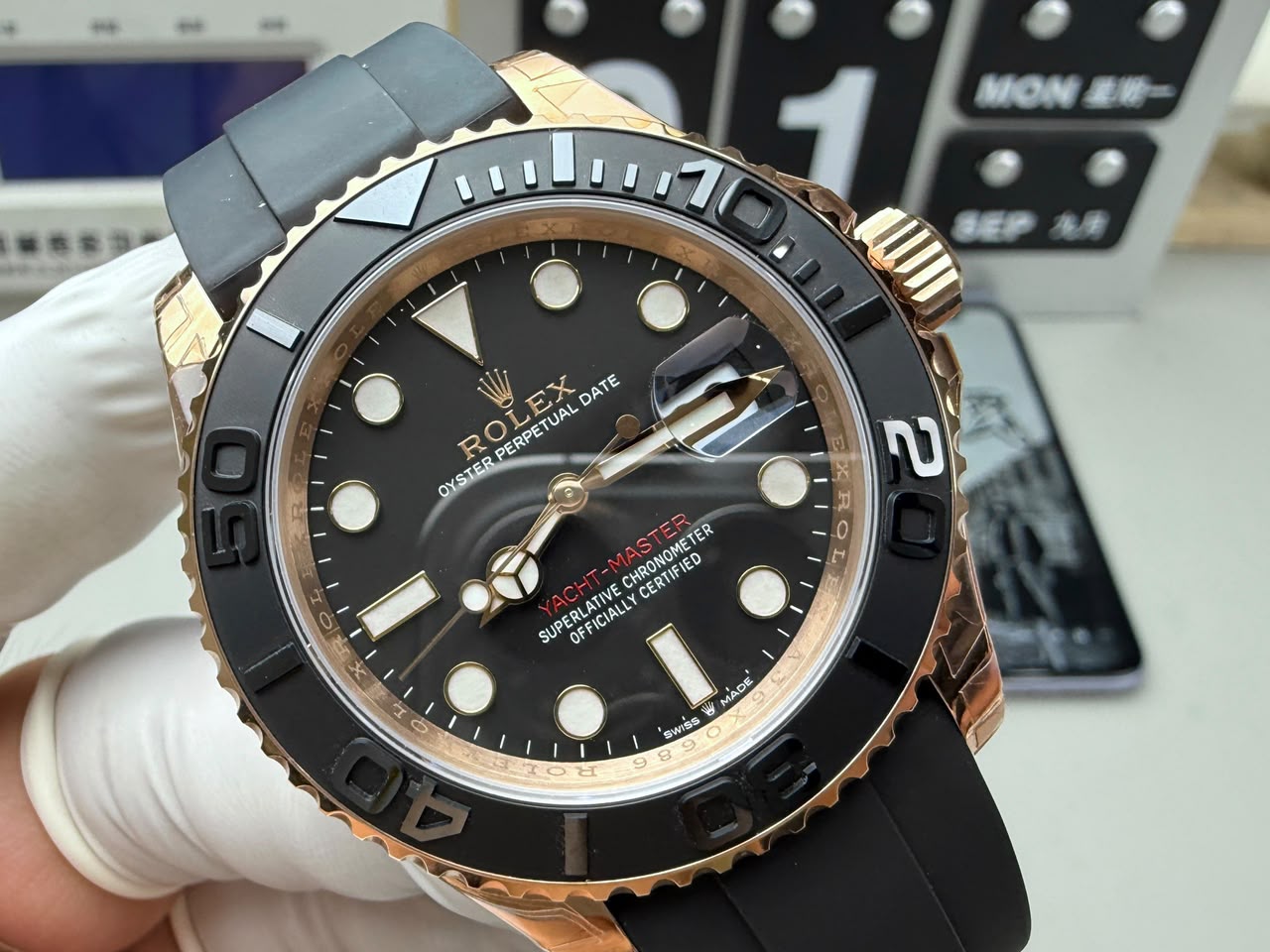 rolex yacht master 40 116655 everose gold black dial
