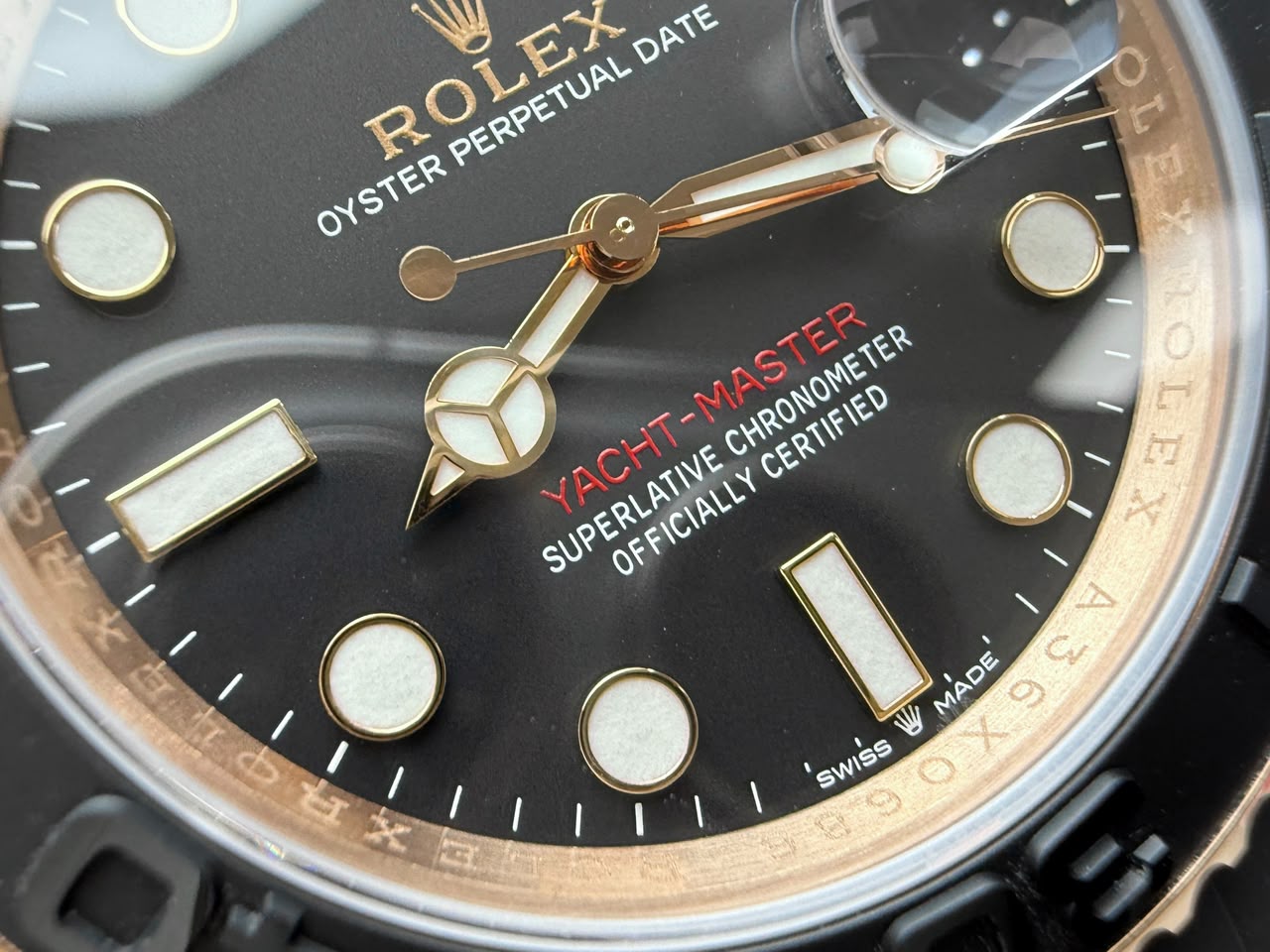 rolex yacht master 40 116655 everose gold black dial