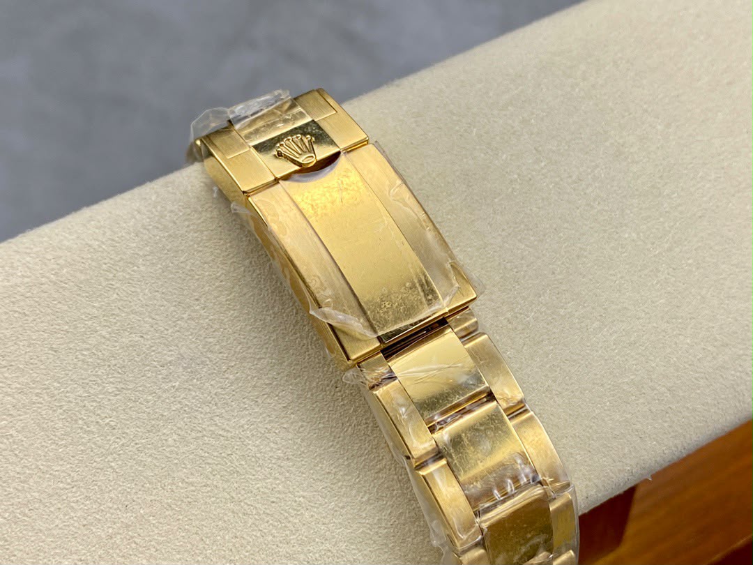 rolex yacht master II 116688 YELLOW gold regatta chronograph dial 40mm