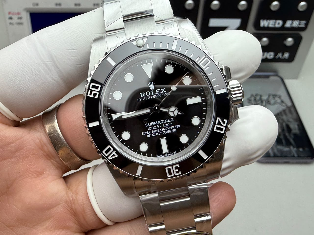 Rolex Submariner 124060 Super Clone : No-Date Black Dial 41mm